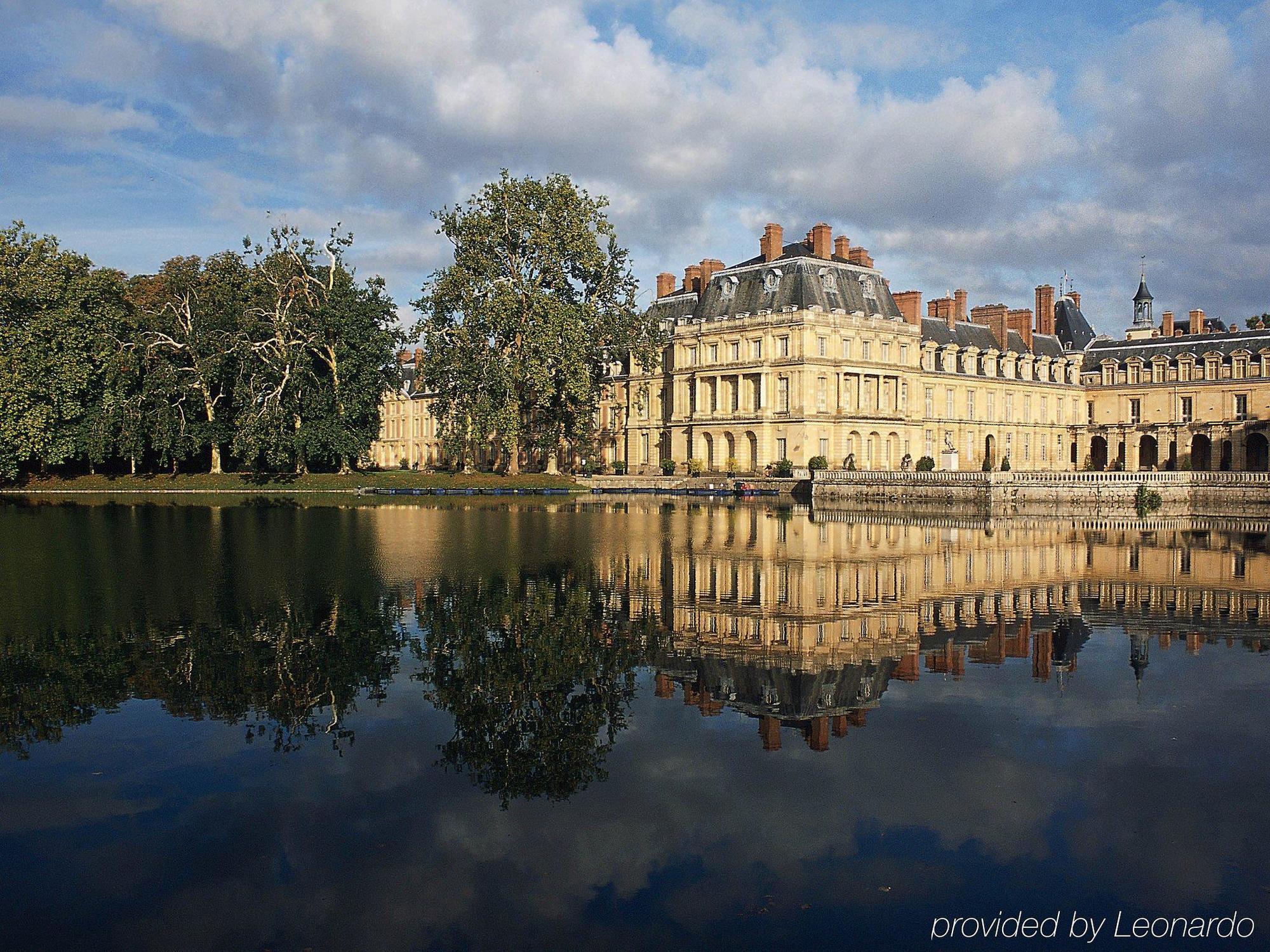 Hotel ibis Château de Fontainebleau Extérieur photo